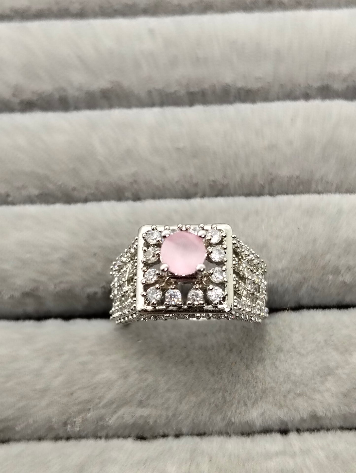 Pink stone silver rhodium plated tower ring Adjustable