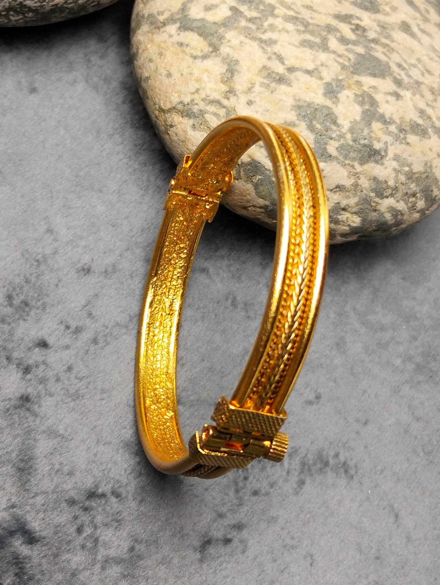 Gold plated openable bangel