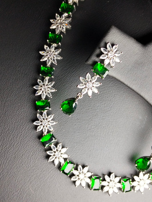 Emerald green AD silver rhodium plated set