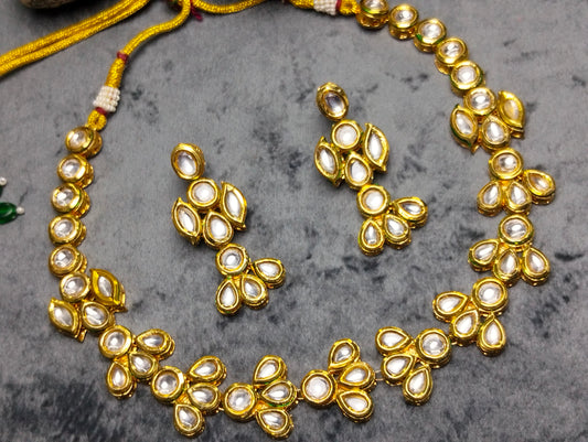 Trendy Kundan original meenakari set