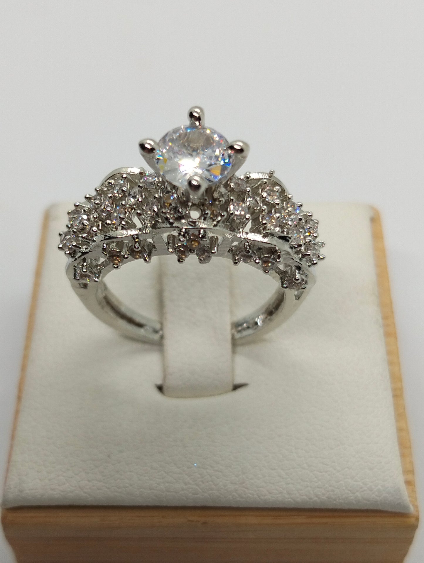 Silver rhodium plated ring in white stone