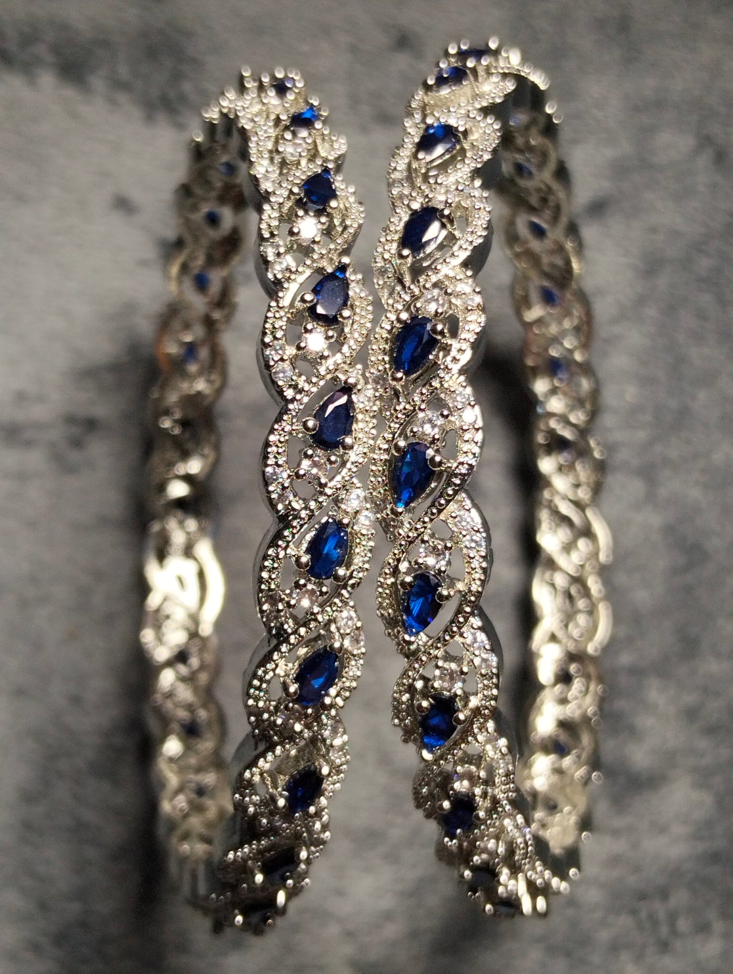 Blue Sapphire silver rhodium plated Bangel