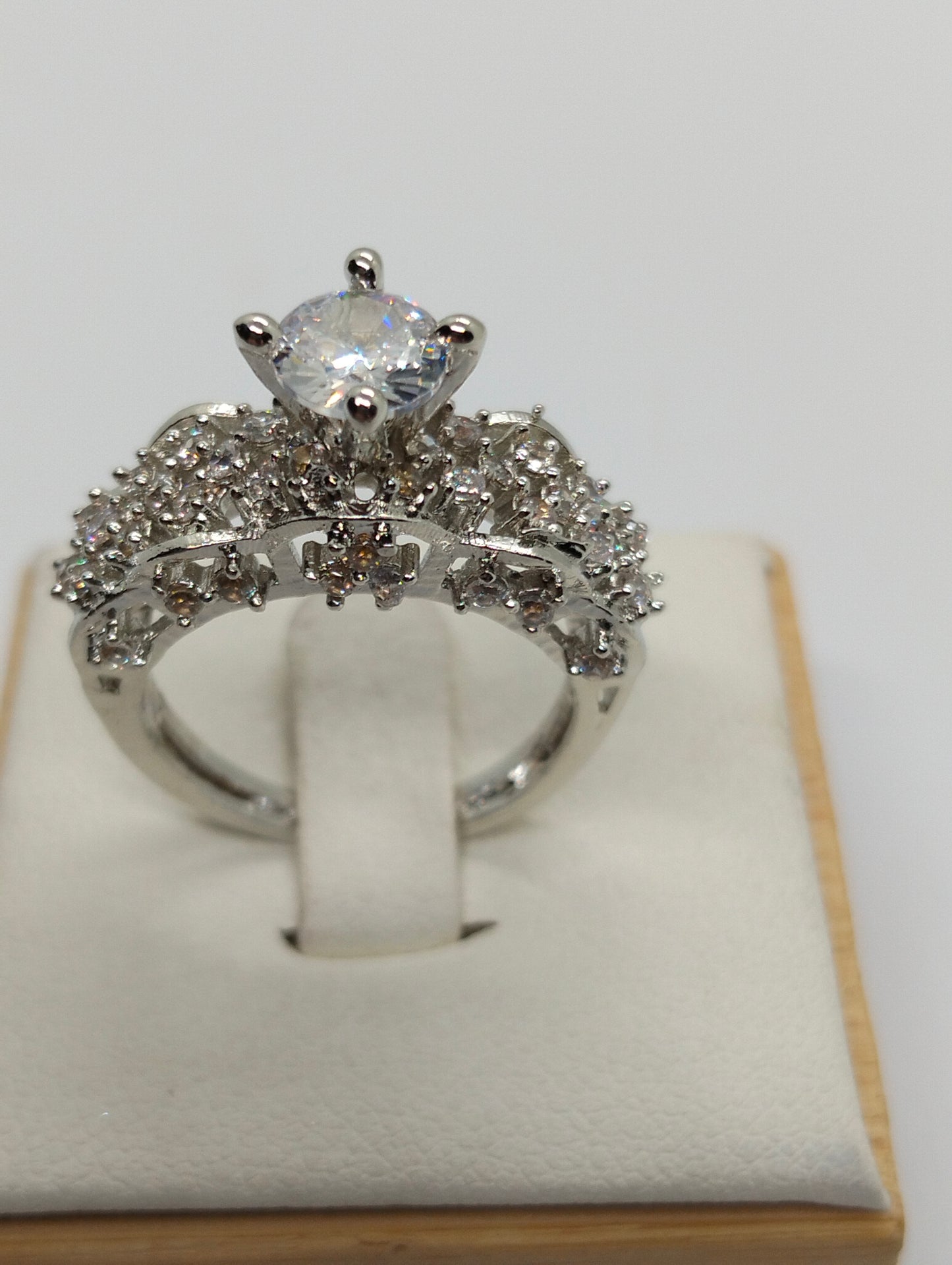 Silver rhodium plated ring in white stone