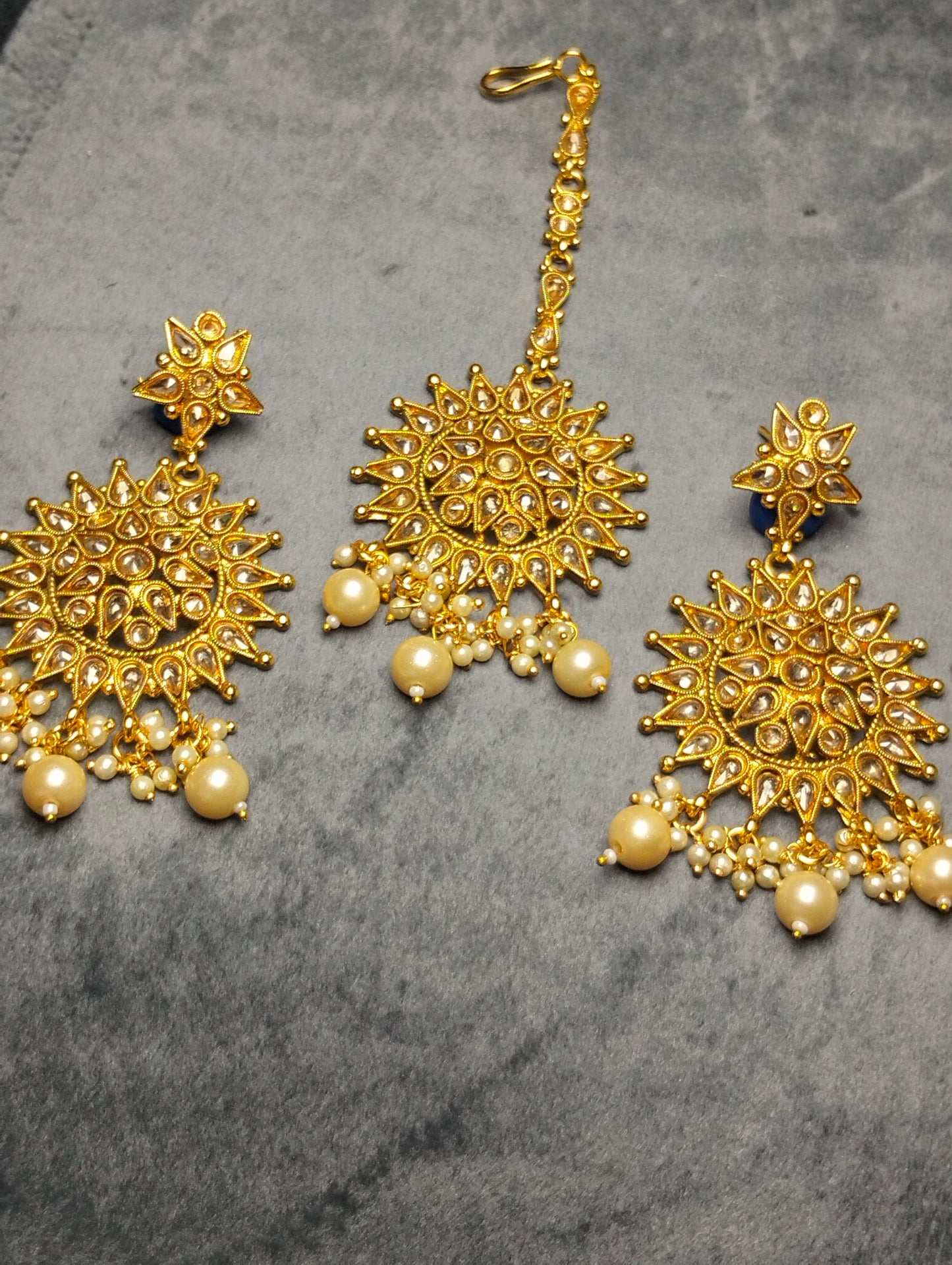 Polki tikka & Earing