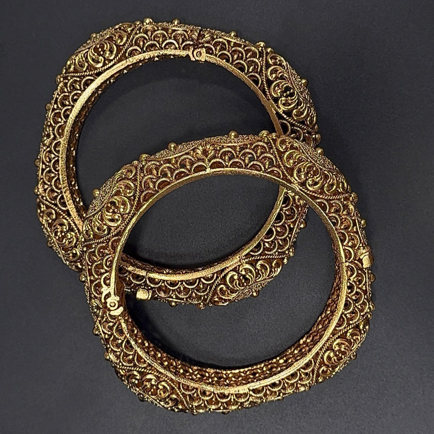 Indian gold polish openable karay