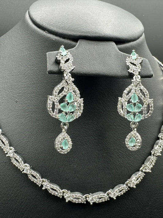 Mint Bloom Classic Neckline Set