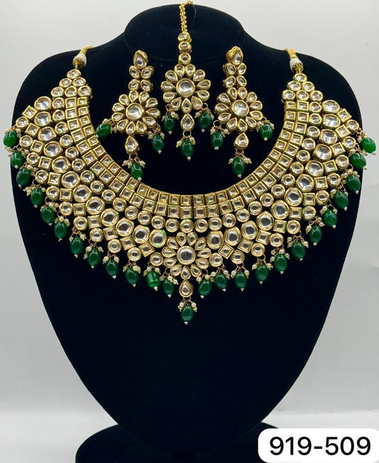 Statement original Kundan necklace in green stone