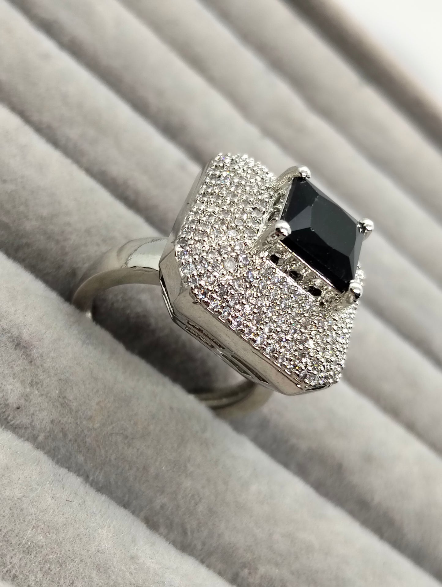 Black stone adjustable one carat silver rhodium plated ring