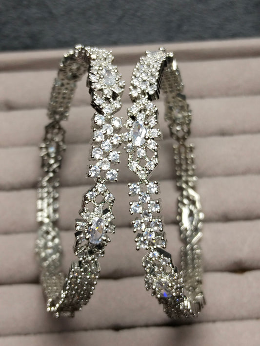 Floral crystal silver rhodium plated Bangel