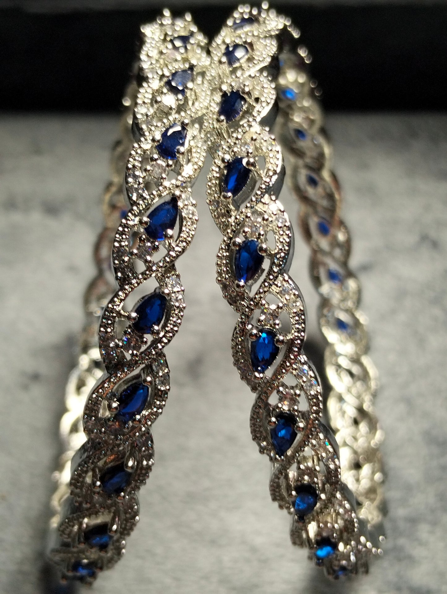 Blue Sapphire silver rhodium plated Bangel