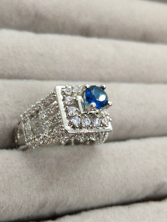 Blue stone adjustable tower ring in one carat silver rhodium plated